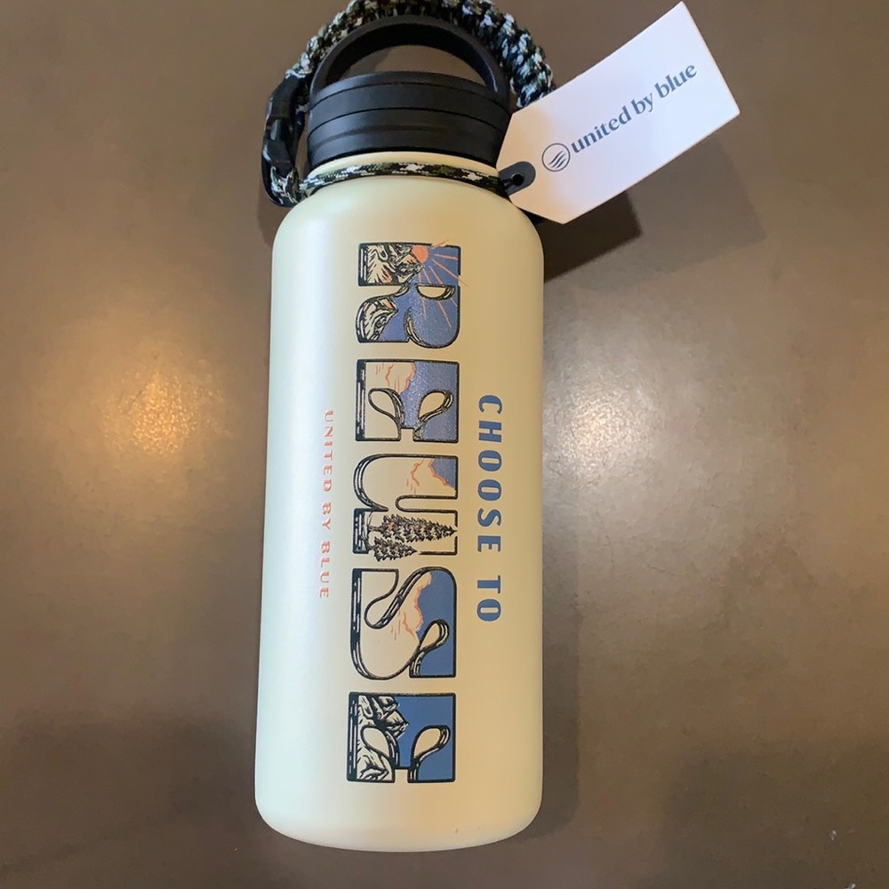UNITED BY BLUE, Choose to Reuse 32oz Stainless Steel Water Bottle, NEW T…